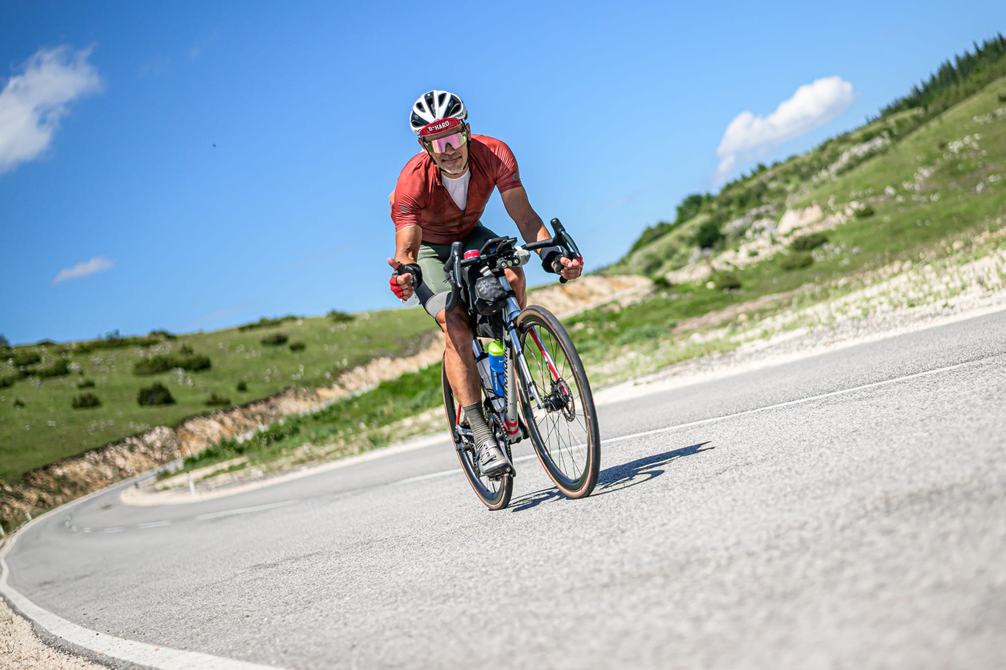 Zbog biciklističke trke obustave saobraćaja na više putnih pravaca u Srpskoj
