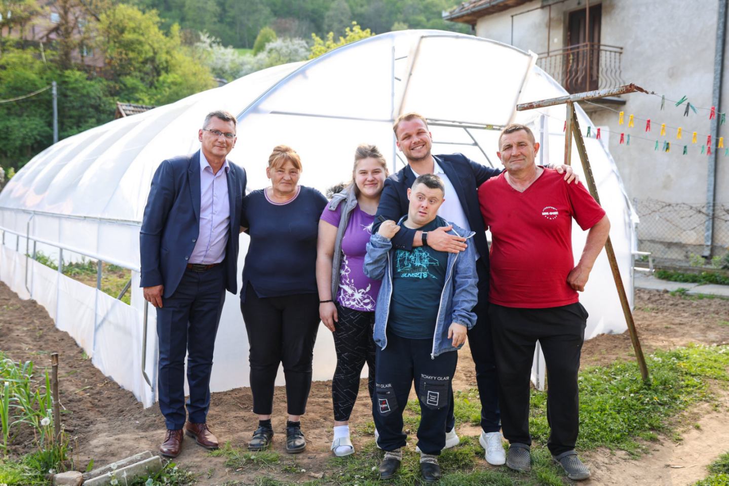 BORBA ZA OPSTANAK KOJA DIRA SRCE! Stanivuković uz porodice koje žive od svog rada