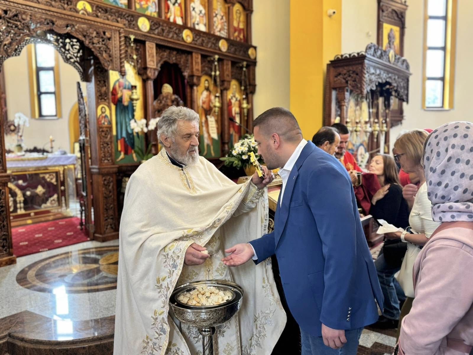 Đurđevdan na Paprikovcu: Drinić poručio da zajedništvo donosi rezultate (FOTO)