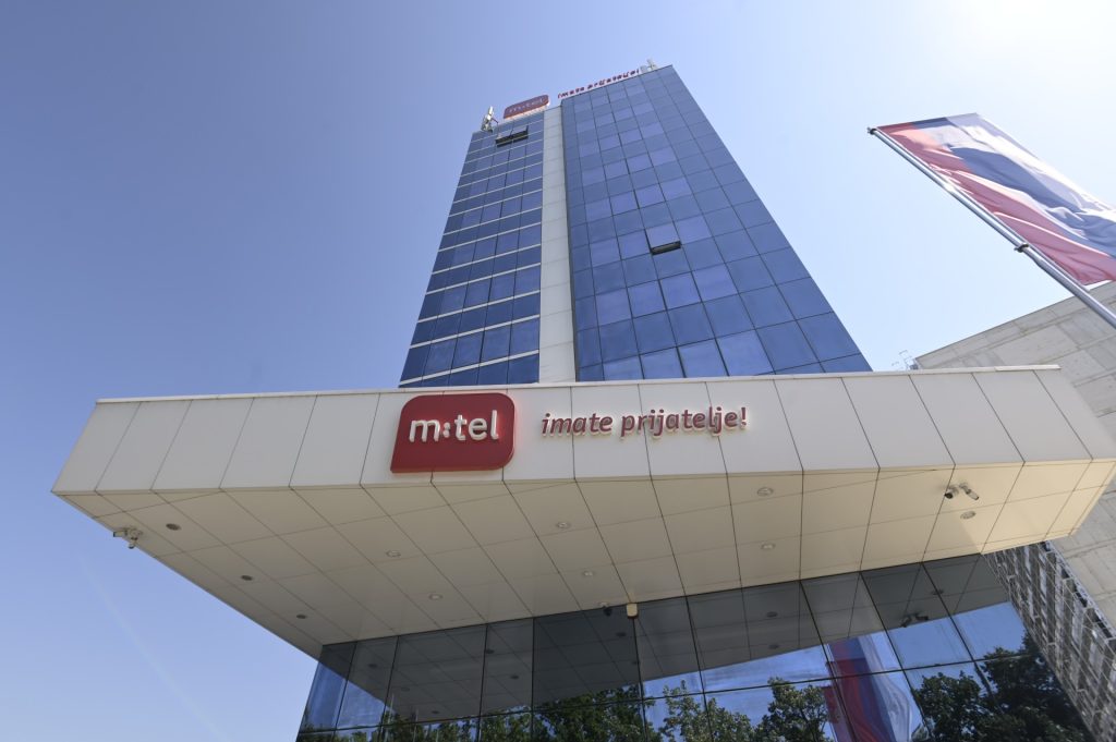 Upozorenje na pokušaj prevare putem Vibera i SMS-a