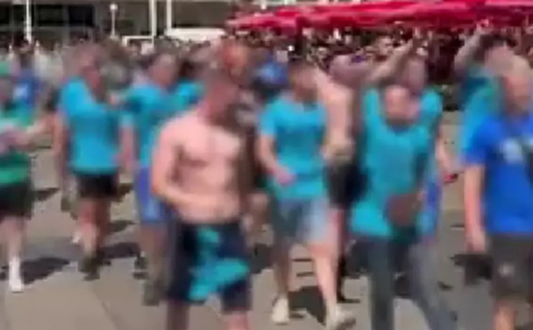 Maturanti na Jelačićevom trgu skandirali “Ajmo, ajmo, ustaše”