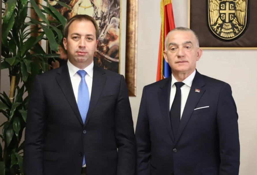 Selak i Vujić održali hitan sastanak u Beogradu