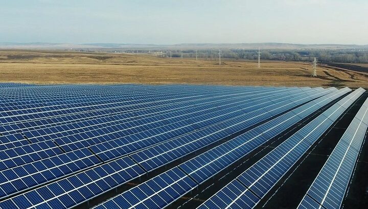 Evropa guši sopstvene solare zbog viška struje i negativnih cijena