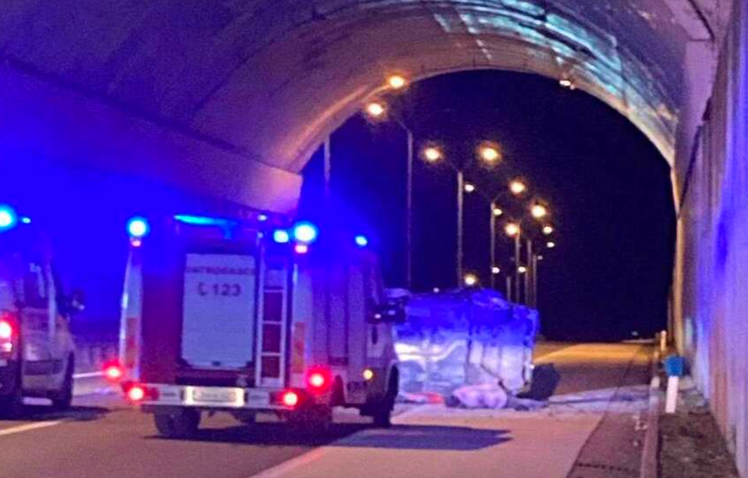 “Za dlaku smo svi mogli poginuti” Stravična nesreća na auto-putu “9. januar”