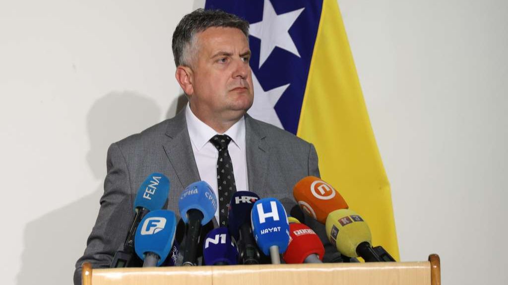 Vuković nakon što je srušen kvorum: Zahtjevi SNSD-a su nemogući