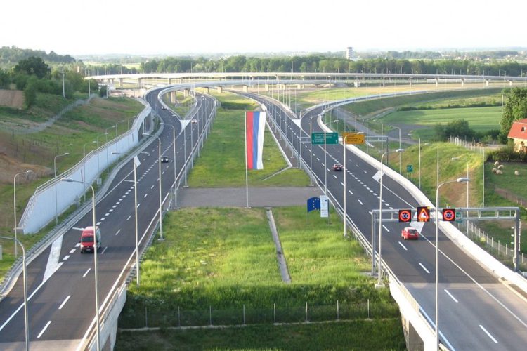 Evo kako da se prijavite na aplikaciju za jedan TAG uređaj