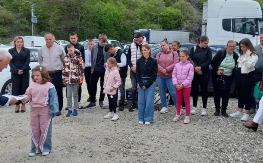 Srpska dočekuje djecu sa Kosmeta