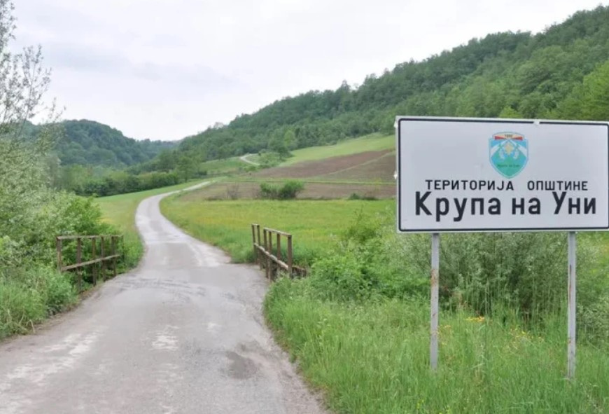 U štrajku radnici opštinske uprave u Krupi na Uni