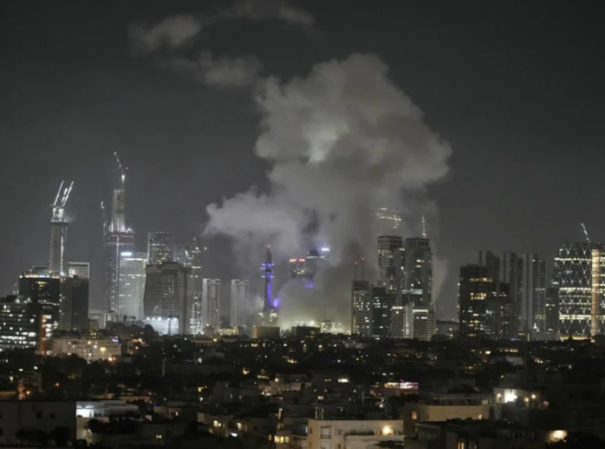 Iran i Amerika ponovo razmijenili raketne udare