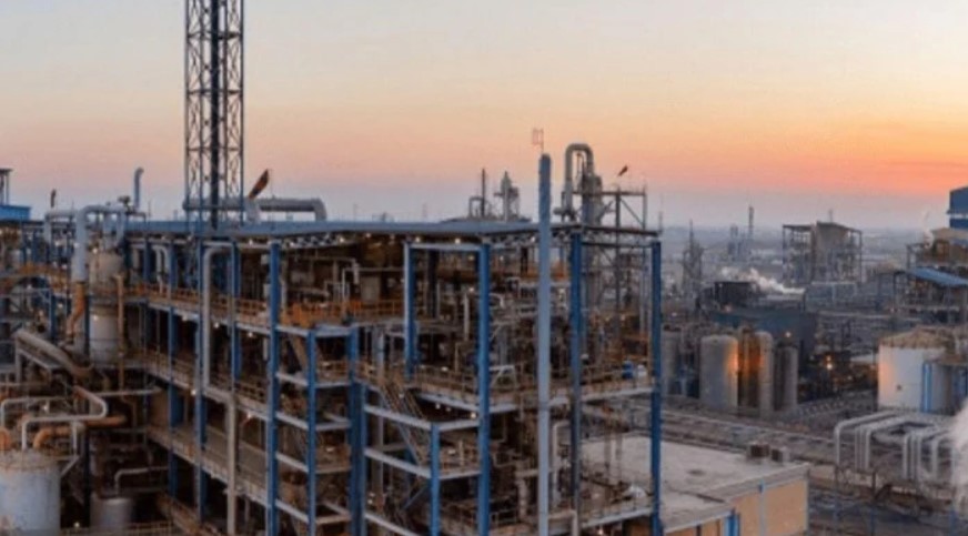 BUKTI BLISKI ISTOK! Izraelska vojska izvela žestok udar na iranski petrohemijski kompleks!