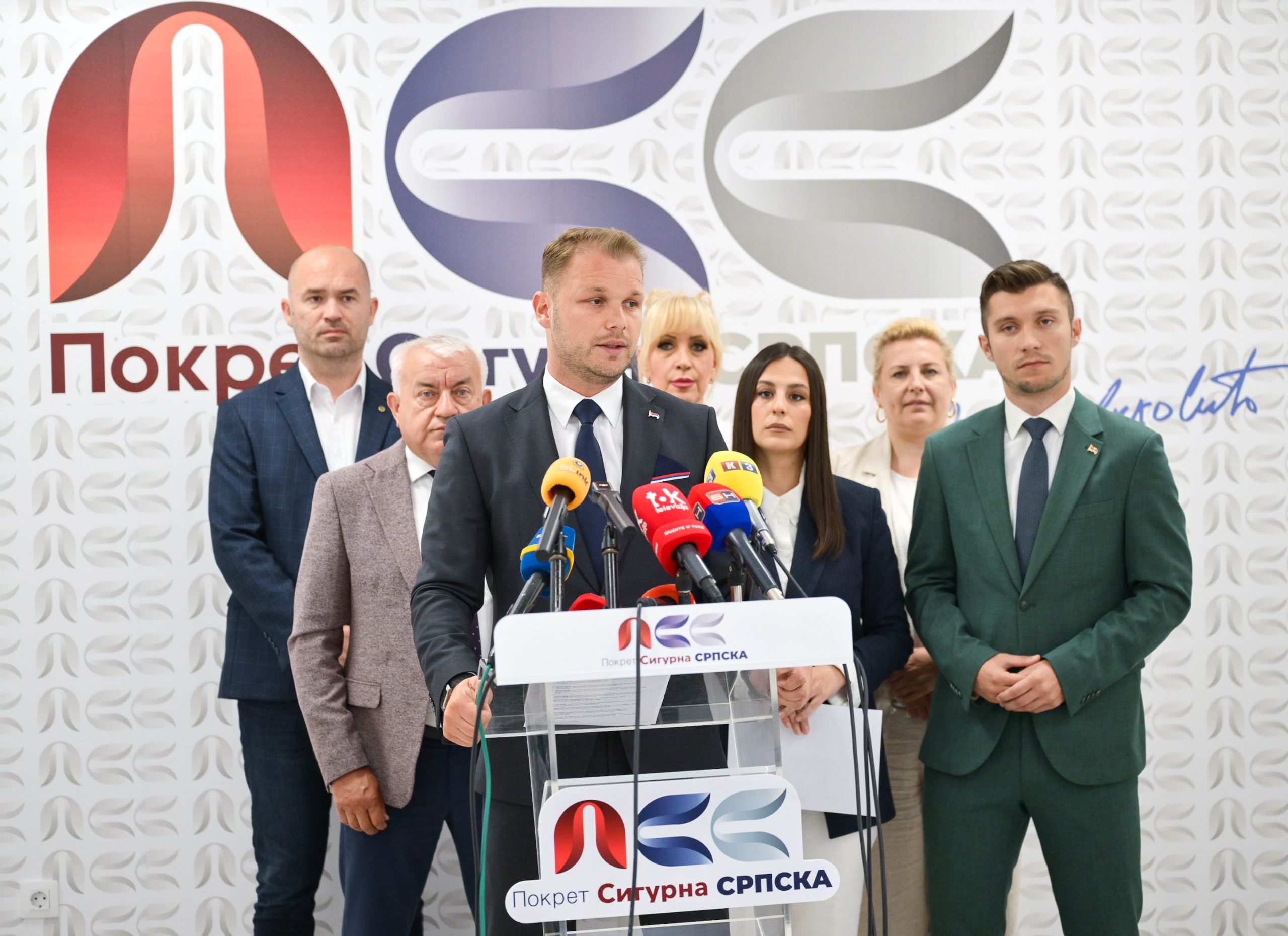 MOGUĆI I PROTESTI Stanivuković poručio da se novo zaduženje Vlade Srpske mora zaustaviti