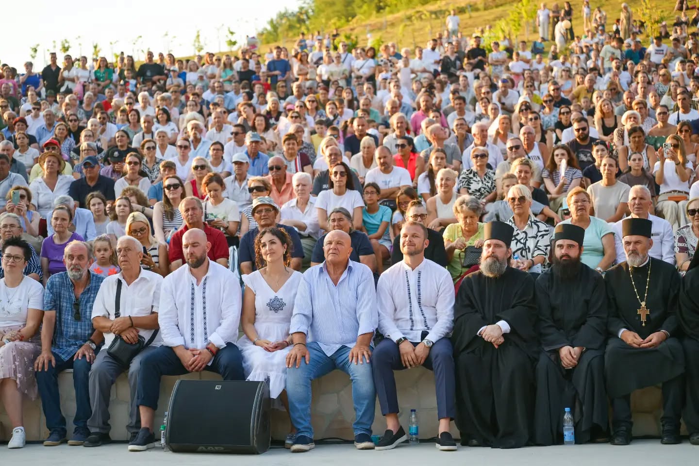 Uz duhovni program i koncert Danice Crnogorčević obilježen Vidovdan u manastiru Gomionica