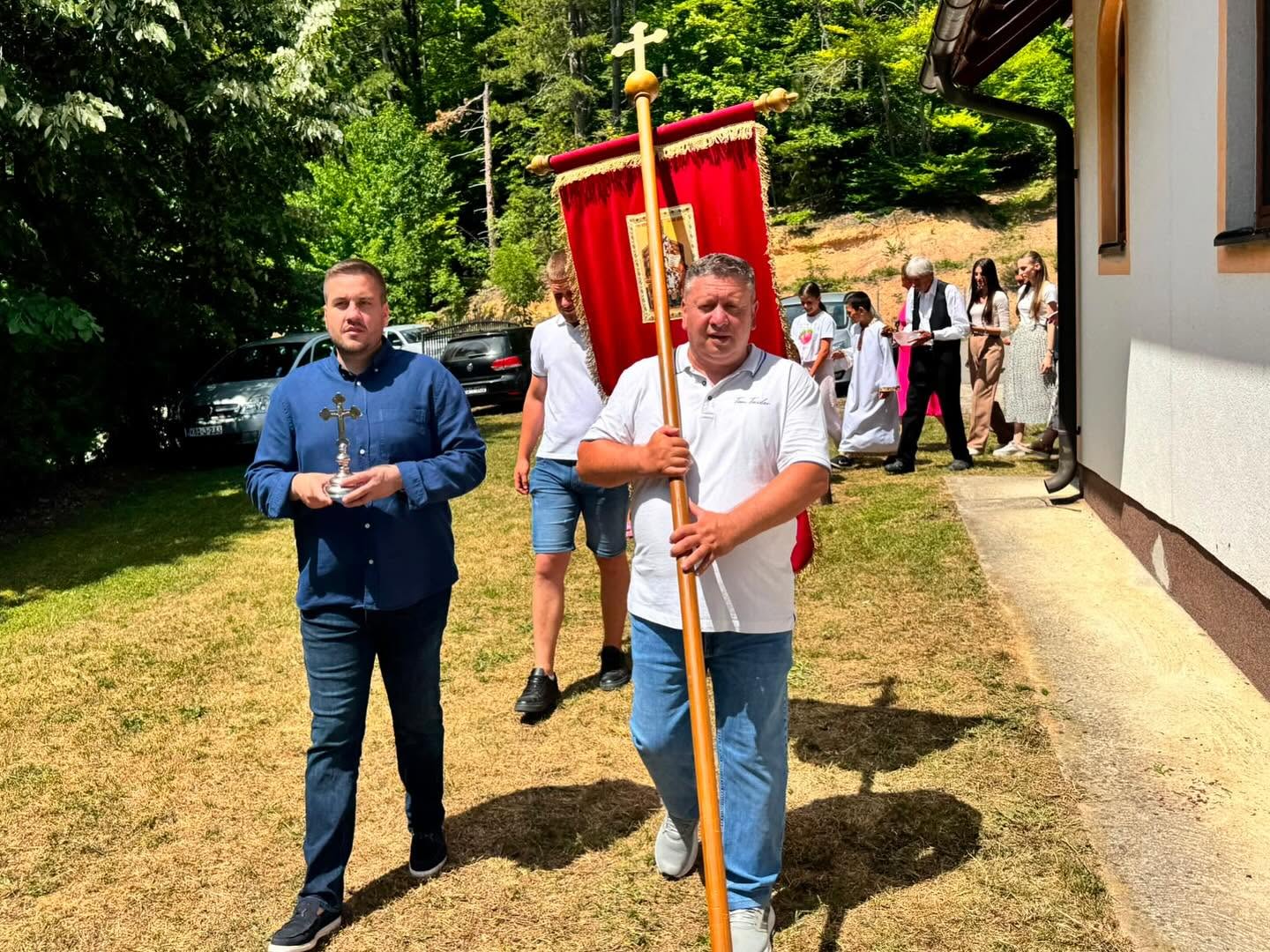 DRINIĆ U BORKOVIĆIMA: Tradicija, vjera i zajedništvo okupili mještane na saboru u Rogićima