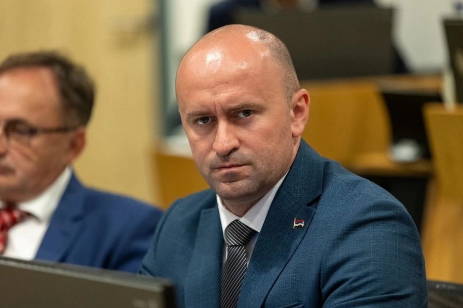 Prijetio Milanu Zečeviću, načelniku Broda, pa uhapšen
