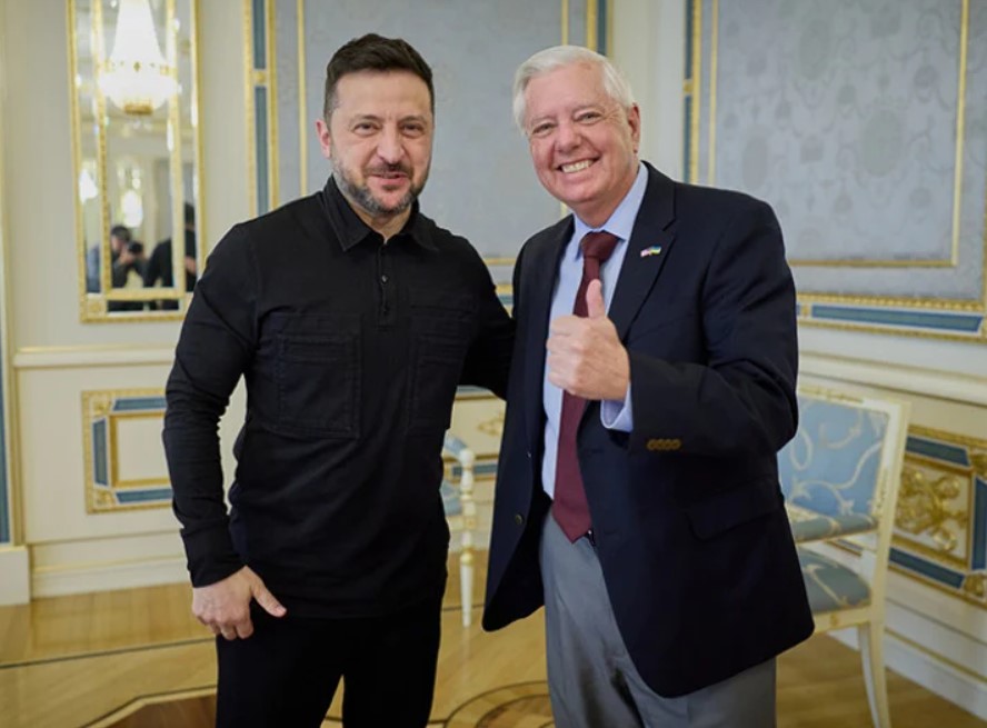 Uticajni senator preminuo po povratku iz posjete Ukrajini