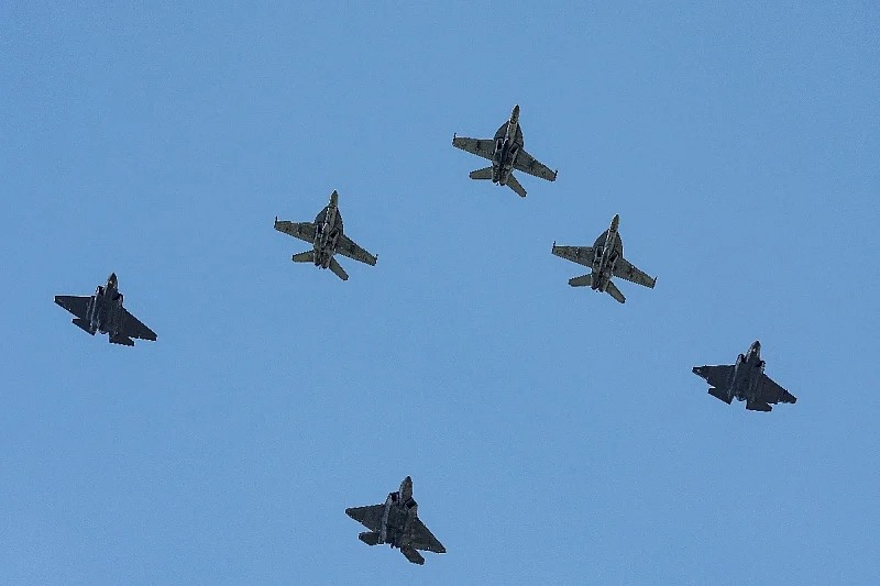 Amerikanci pokrenuli seriju vazdušnih udara na Iran: “Moraju platiti visoku cijenu”
