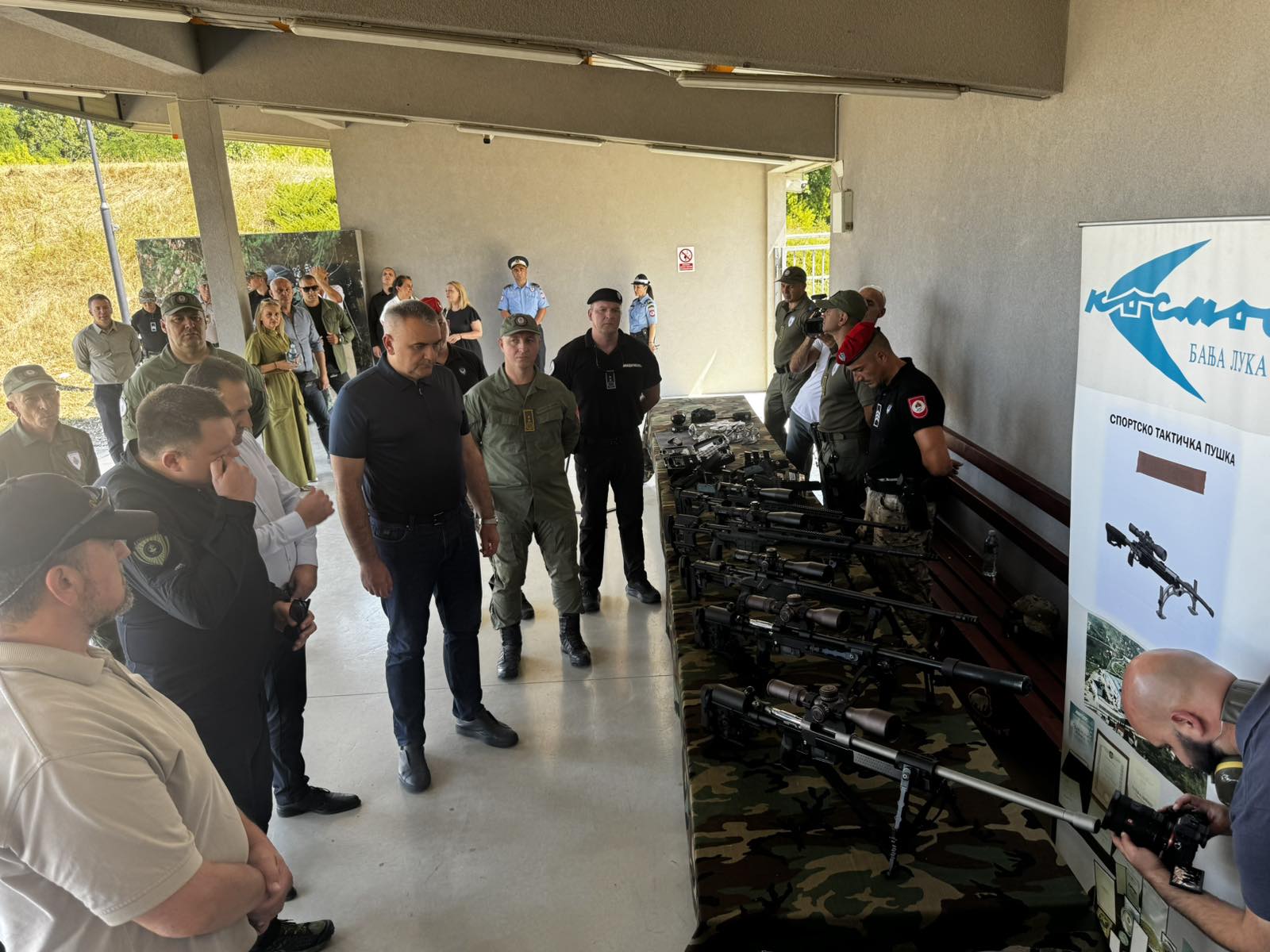 Predstavljena prva snajperska puška napravljena u Srpskoj (FOTO)