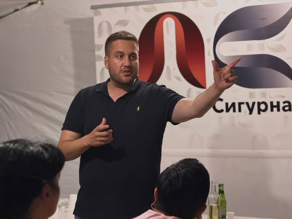 Drinić razgovarao sa mještanima Priječana