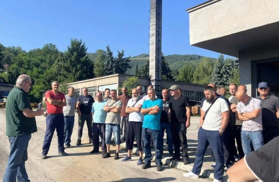Zenički rudari ostaju u jami: Traže pismenu garanciju da će dobiti plate
