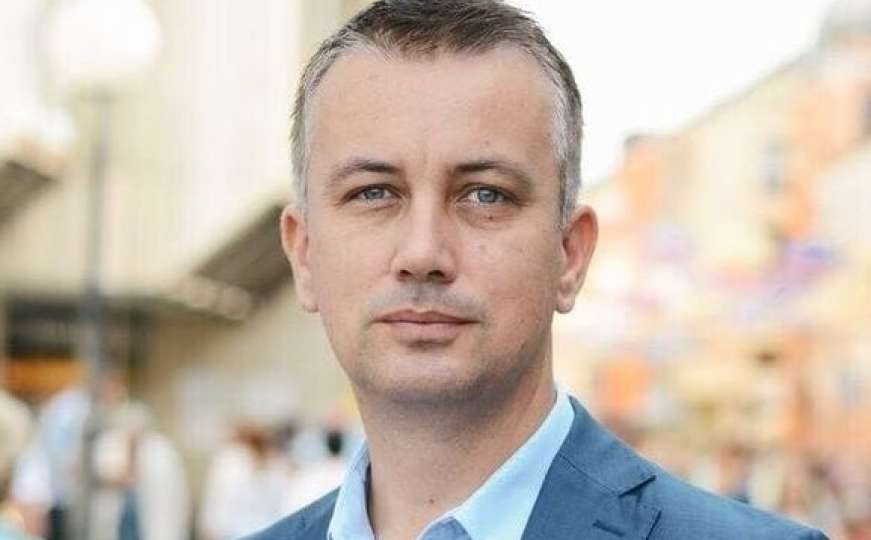Šukalo: Helez iznosi lažne konstrukcije o Vučićevoj posjeti BiH