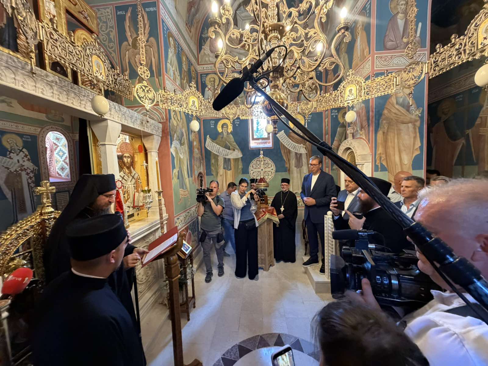 Episkop Sergije na Ilindan poslao snažnu poruku: Crkva neće ostaviti svoj narod (FOTO)