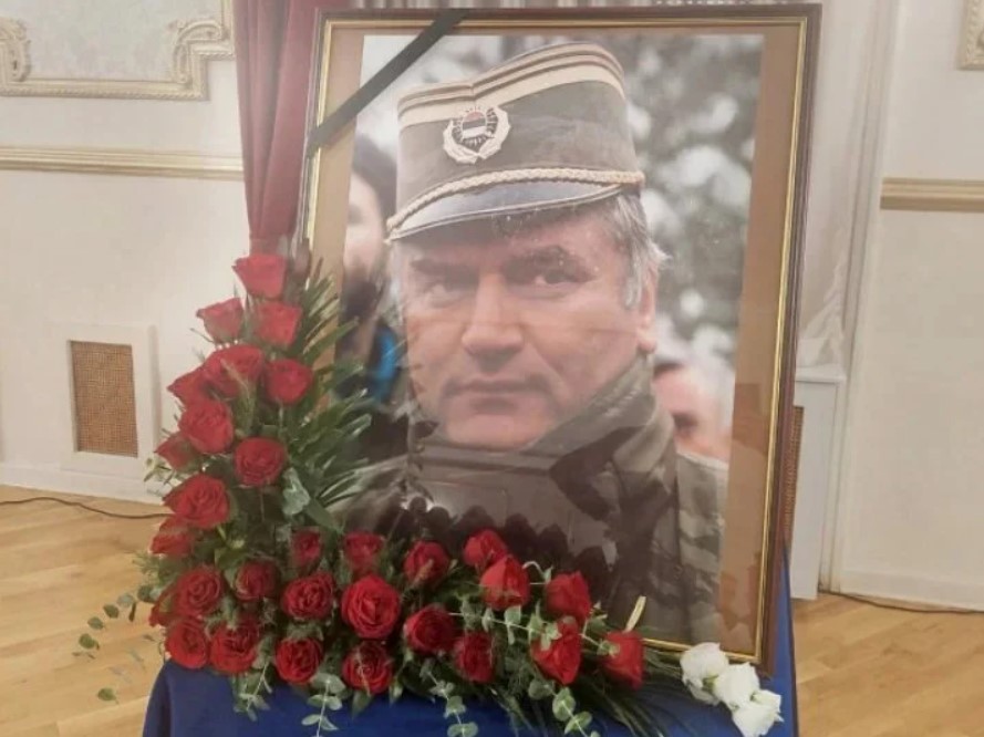 Danas sahrana Ratka Mladića