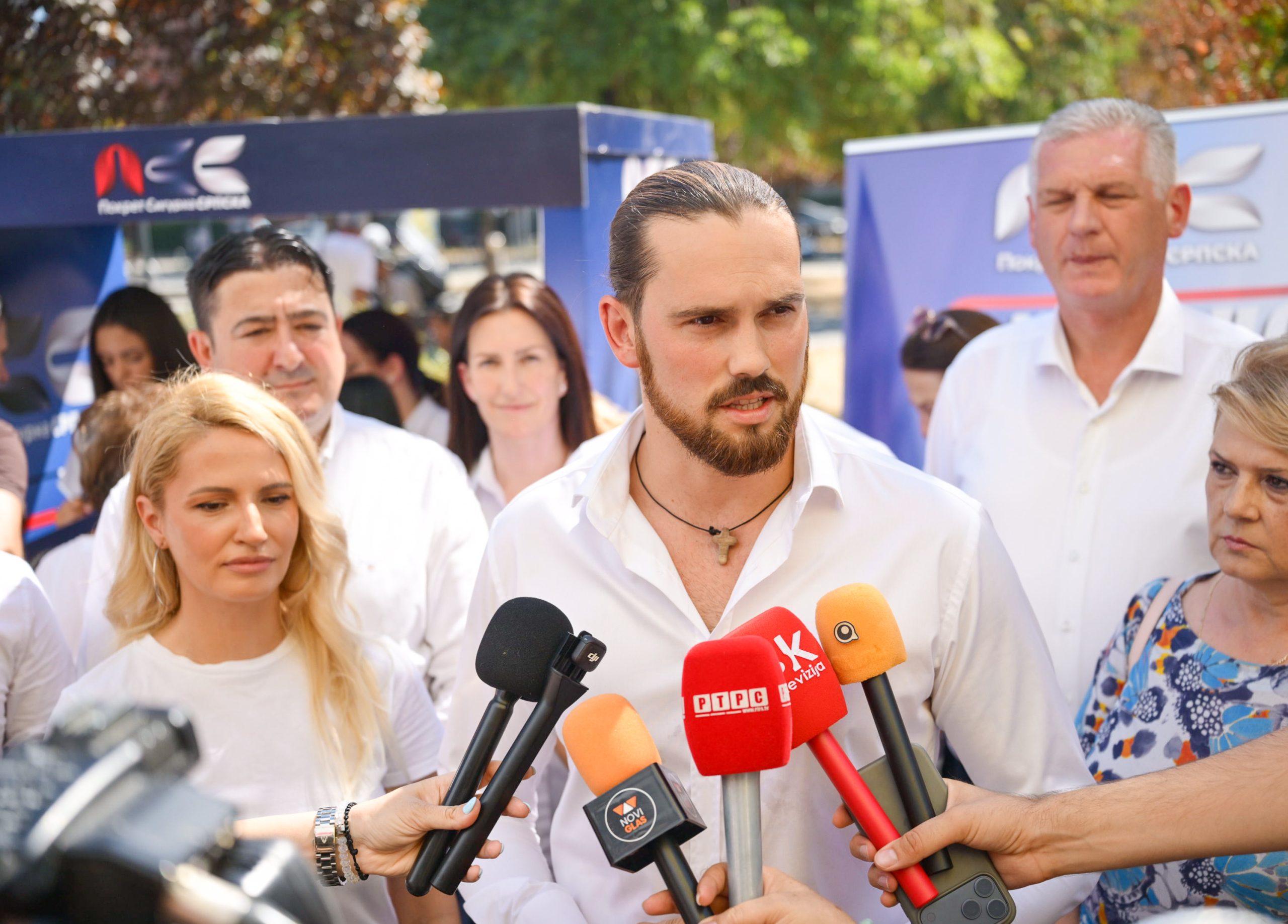 Stanišić: Nepodnošljivo to što u ovom društvu previše stvari zavisi od toga koga poznaješ