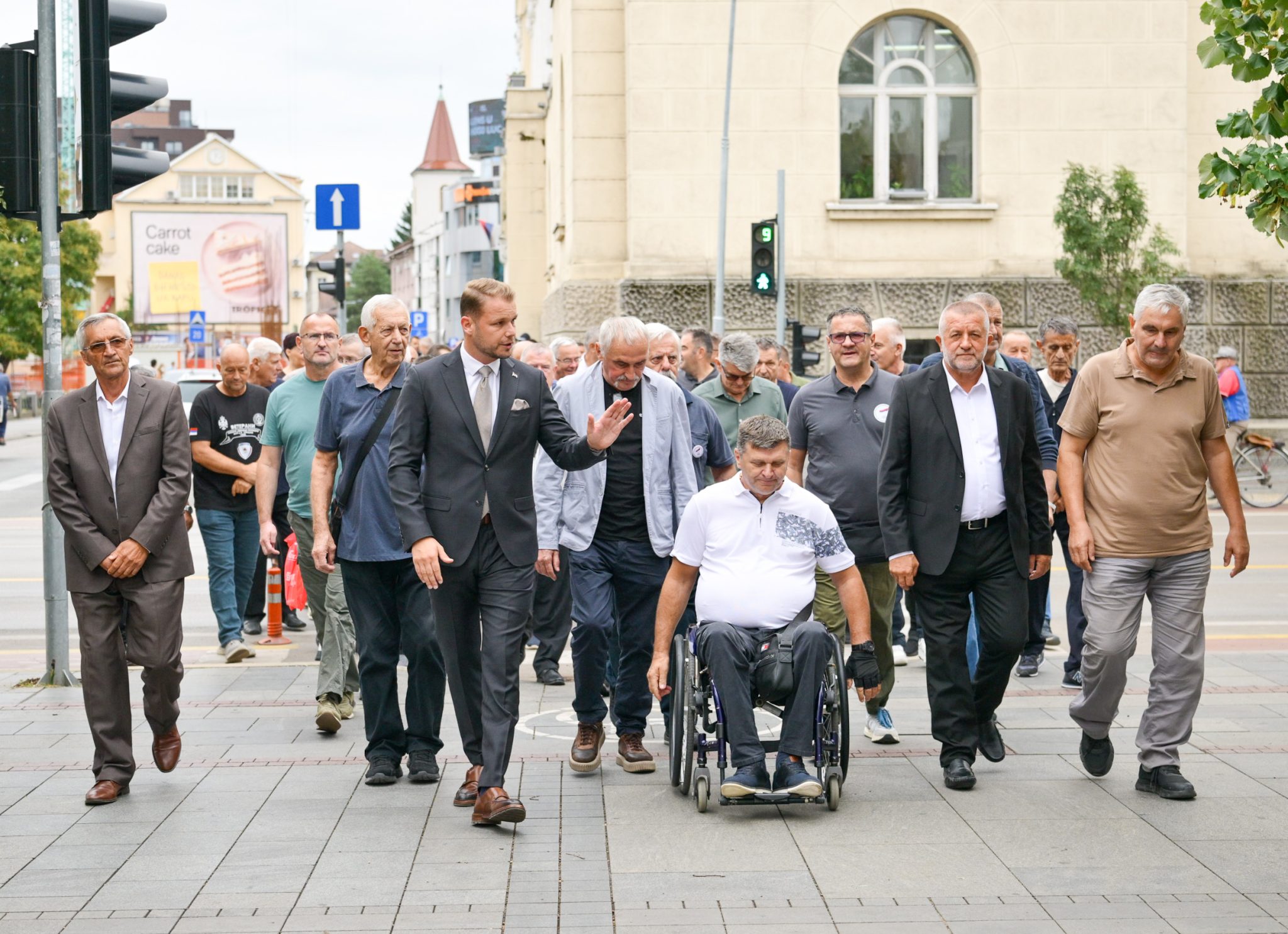 ZNAK POŠTOVANJA I ZAHVALNOSTI U Banjaluci prvi put obilježen Dan ratnih vojnih invalida RS