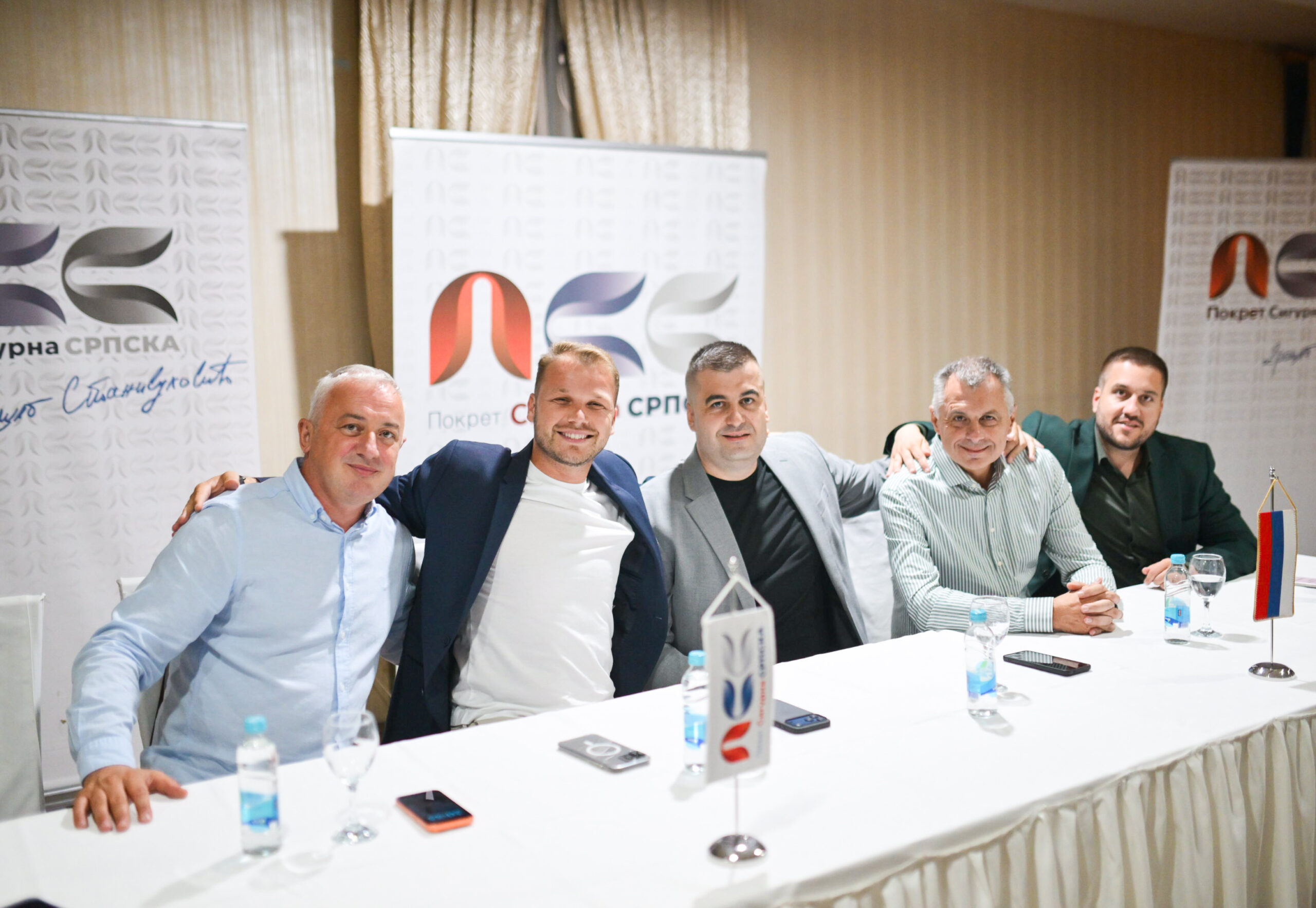 Pokret Sigurna Srpska podijelio 300 novih članskih karata