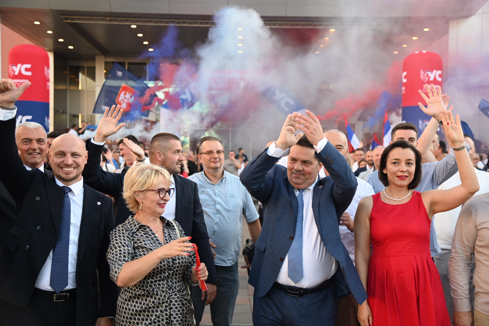 Spektakl u Gradišci: Ujedinjena Srpska otvorila kampanju i poručila zašto njeni ljudi treba da vode državu