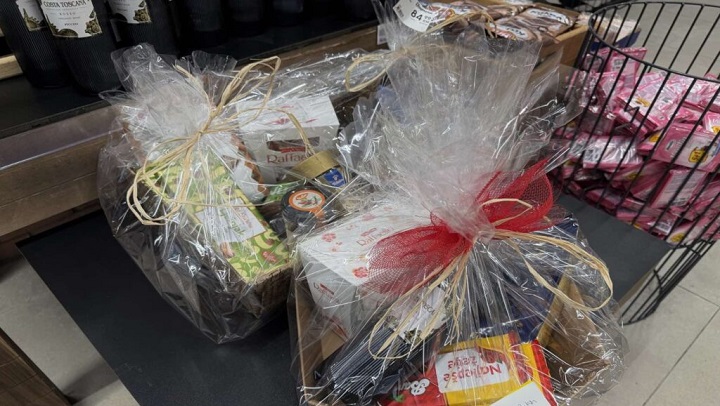 Kafa, vino, bombonjera: Cijene poklona za slavu otišle u nebo