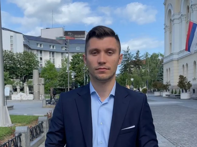 Kresojević: Pred izbore koverte za glasove, a poslije izbora skuplja struja