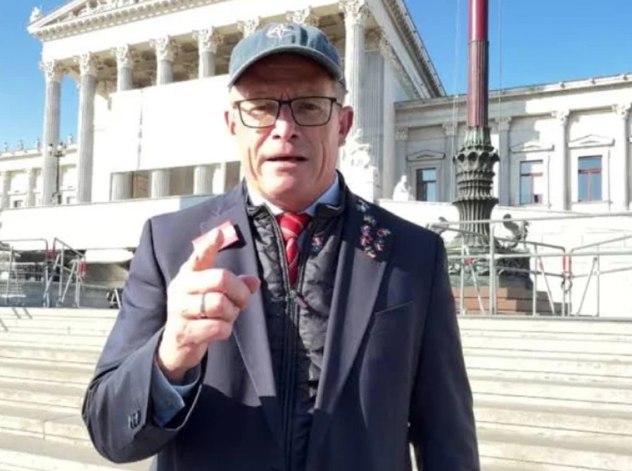 Apsurdni zahtjevi iz Austrije: Kažnjavali bi Srpsku zbog većih plata prosvjetarima