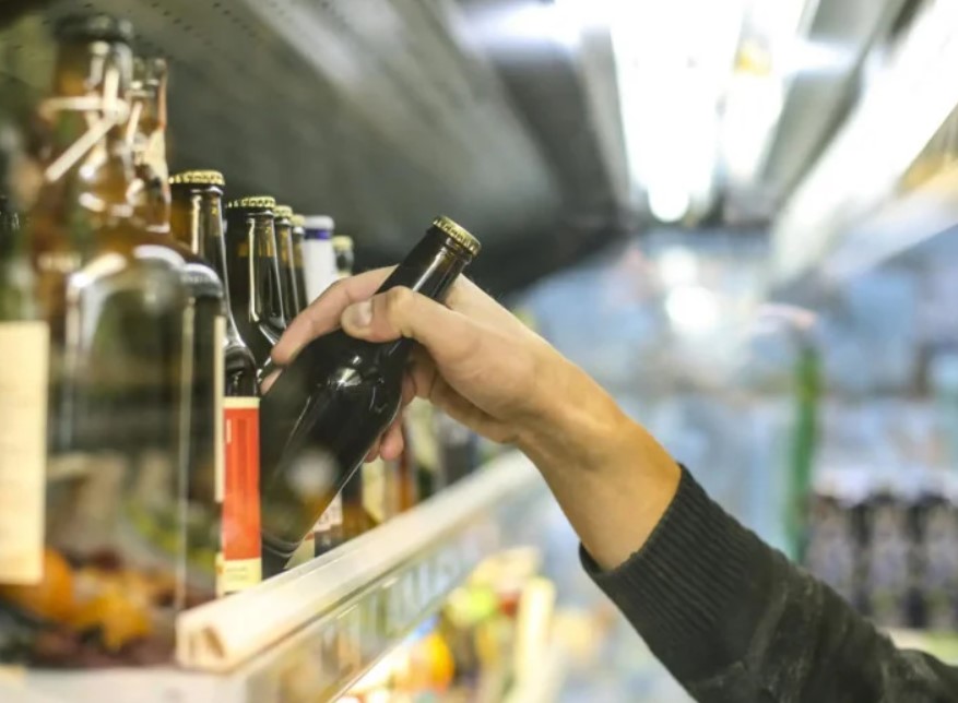Djeca u BiH kupuju alkohol bez problema