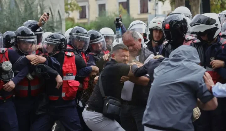 Albanija uvodi kazne do 5.500 evra za proteste: Policija dobija nova ovlašćenja